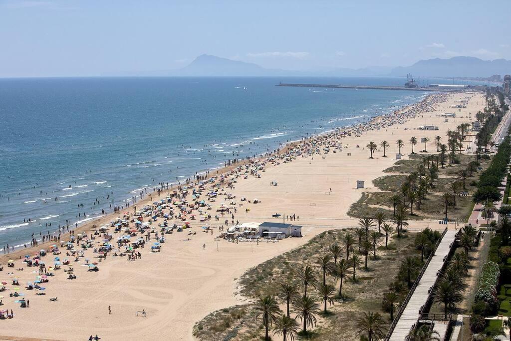 Cozy Apartment, Very Fresh At Playa De Gandia Exteriör bild