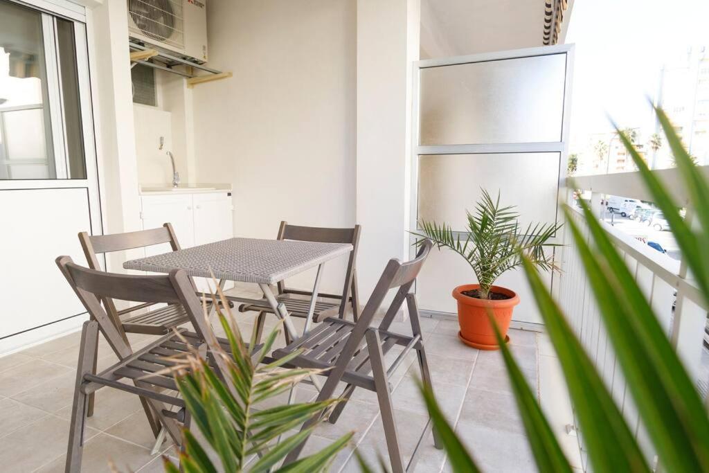 Cozy Apartment, Very Fresh At Playa De Gandia Exteriör bild